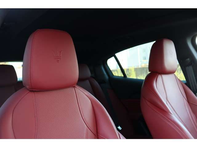 MASERATI MASERATI Grecale 2023