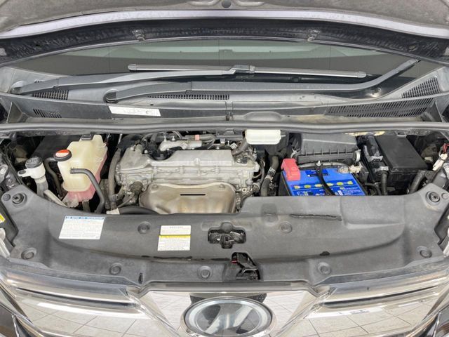 TOYOTA VELLFIRE 2015