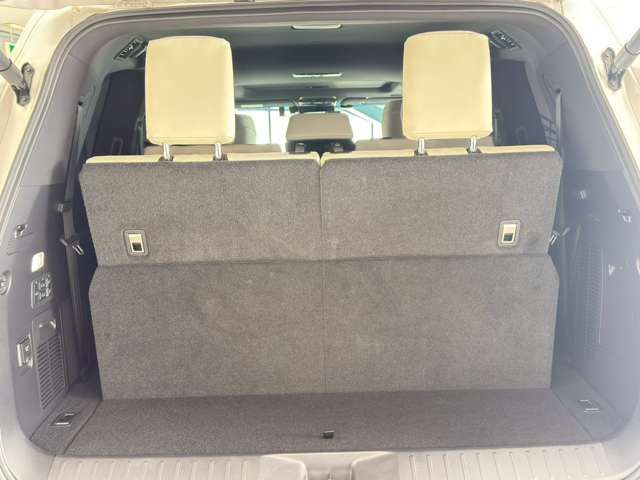 TOYOTA LEXUS LX600 2022