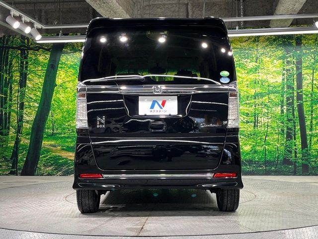 HONDA N BOX CUSTOM 2016