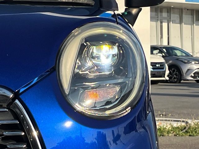 DAIHATSU CAST STYLE 2016