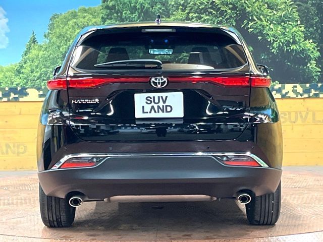TOYOTA HARRIER 2WD 2023