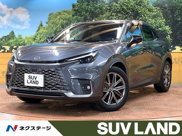 TOYOTA LEXUS LBX 2024