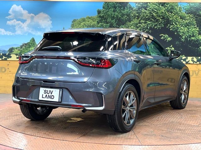 TOYOTA LEXUS LBX 2024