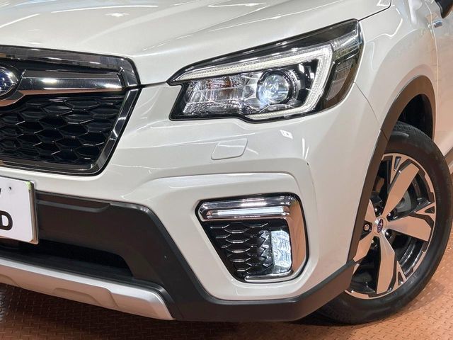 SUBARU FORESTER 2018