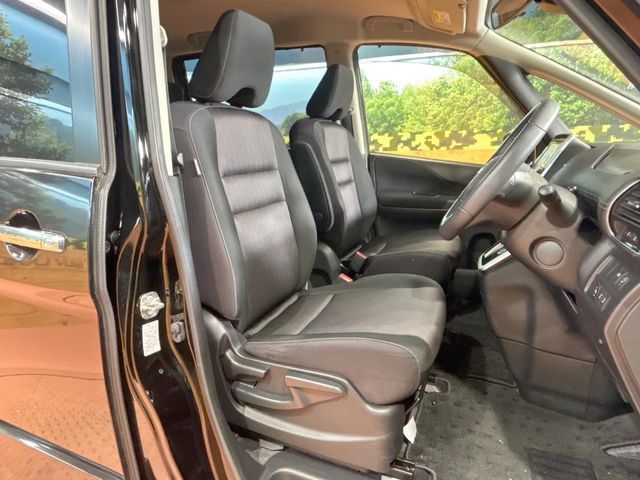 NISSAN SERENA  S-HYBRID 2018