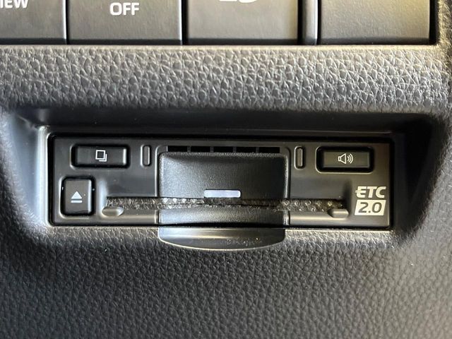 TOYOTA HARRIER HYBRID 2023