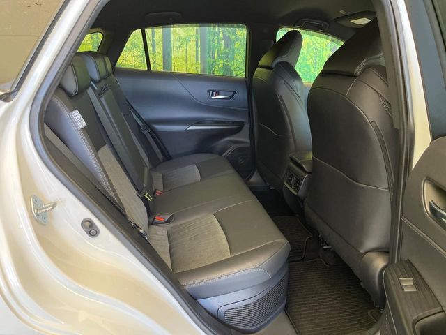 TOYOTA HARRIER HYBRID 2023