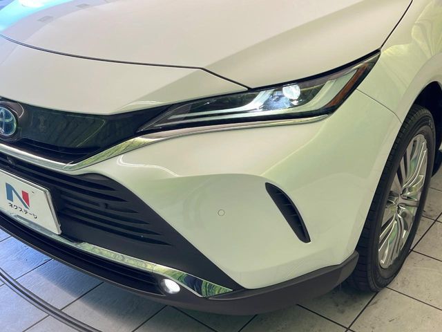 TOYOTA HARRIER HYBRID 2023