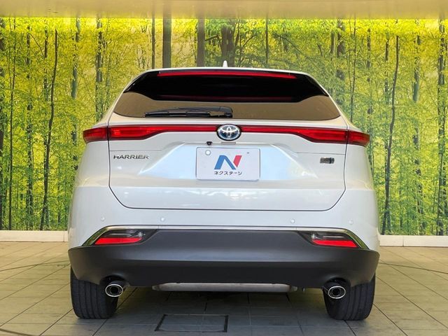 TOYOTA HARRIER HYBRID 2023