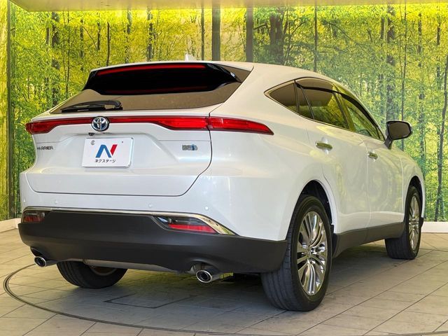 TOYOTA HARRIER HYBRID 2023