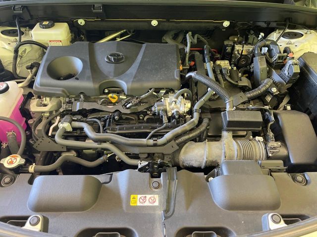 TOYOTA HARRIER HYBRID 2023