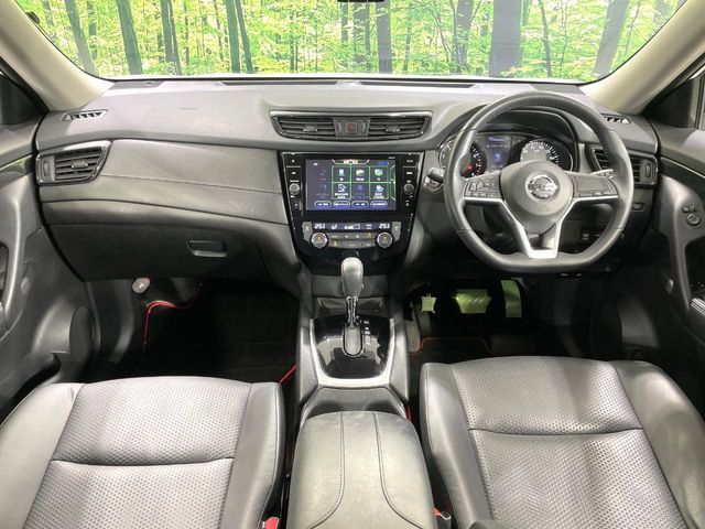 NISSAN X-TRAIL 2WD 2017