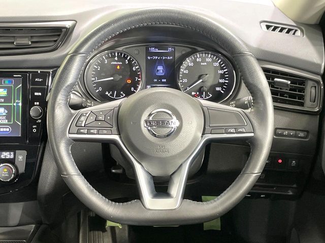 NISSAN X-TRAIL 2WD 2017