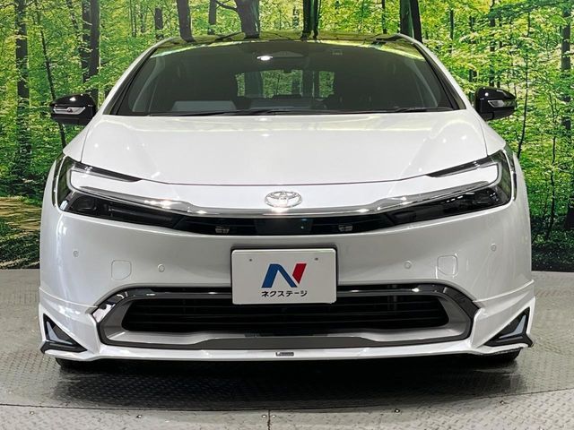 TOYOTA PRIUS 2023