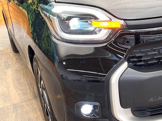 TOYOTA SIENTA HYBRID 2023