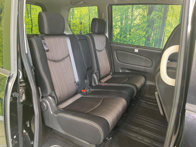 NISSAN SERENA  S-HYBRID 2014