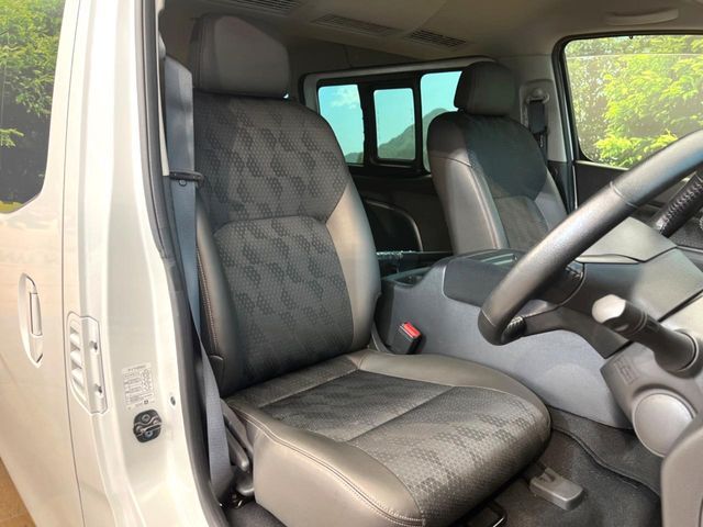 NISSAN NV350 CARAVAN 2024