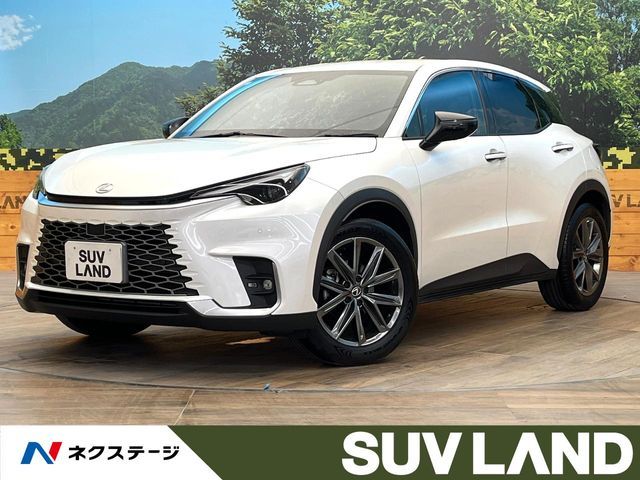 TOYOTA LEXUS LBX 2024