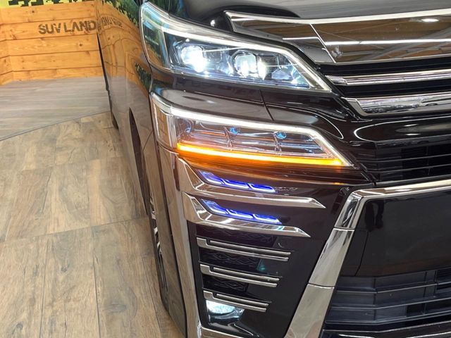 TOYOTA VELLFIRE 2018