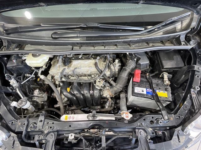 TOYOTA NOAH 4WD 2019