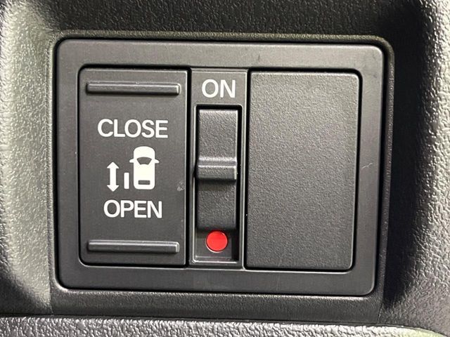 HONDA N BOX CUSTOM 2024