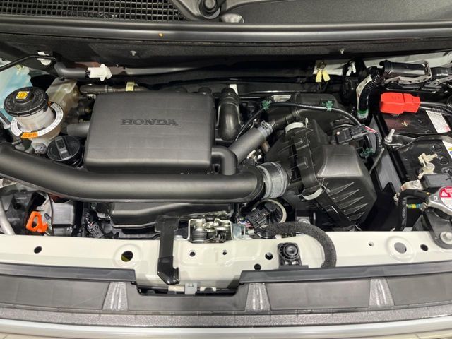 HONDA N BOX CUSTOM 2024