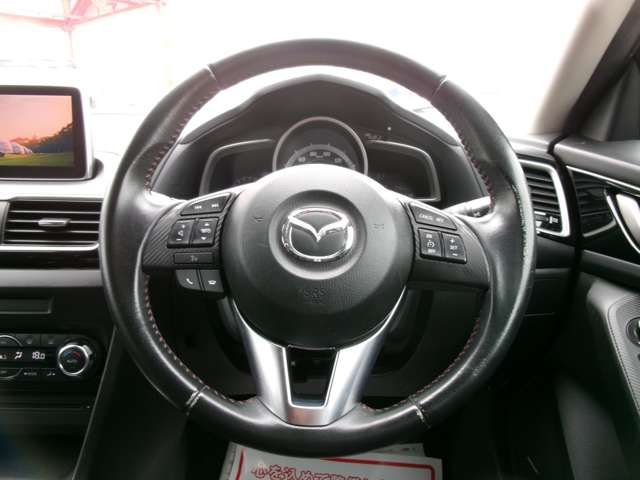 MAZDA AXELA SPORTS 2015