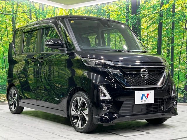 NISSAN ROOX 2020