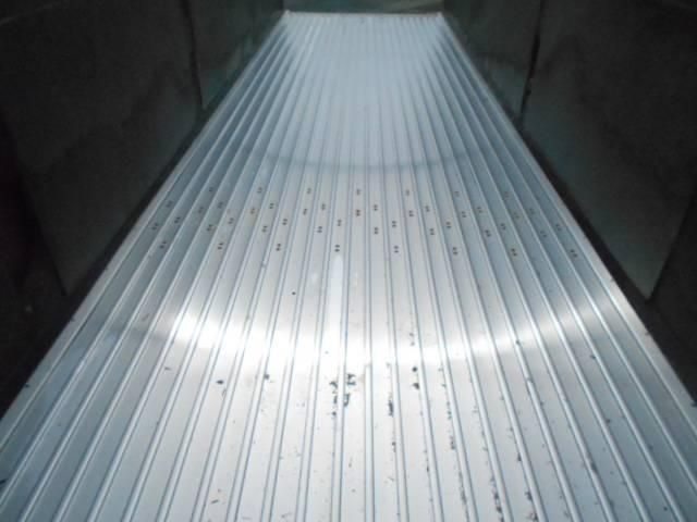 MITSUBISHI FUSOU SUPER GREAT 2014