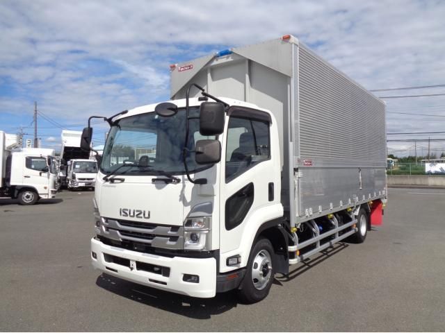 ISUZU FORWARD 2023