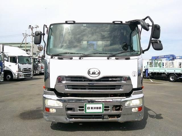 NISSAN DIESEL Quon 2013