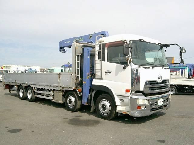 NISSAN DIESEL Quon 2013