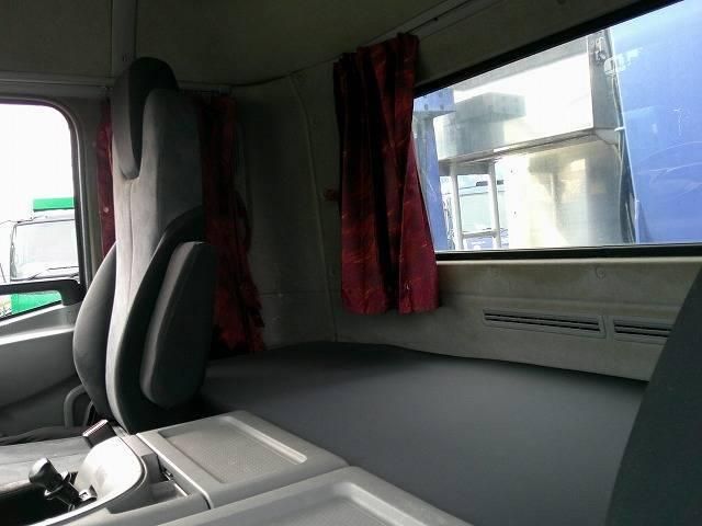 NISSAN DIESEL Quon 2013