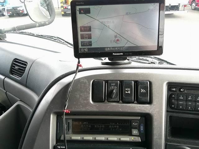 NISSAN DIESEL Quon 2013