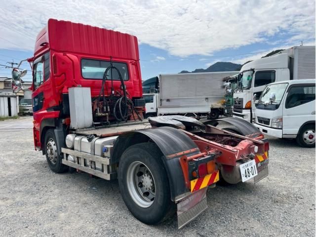 NISSAN DIESEL Quon 2013