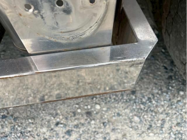 NISSAN DIESEL Quon 2013