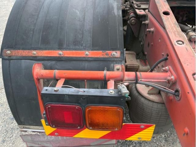 NISSAN DIESEL Quon 2013