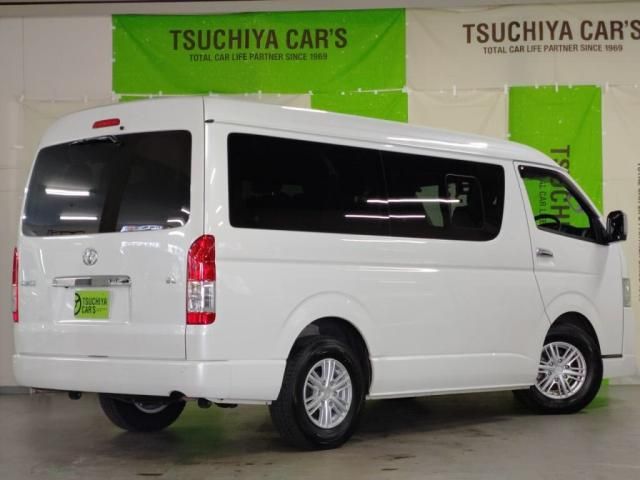 TOYOTA HIACE wagon 2024