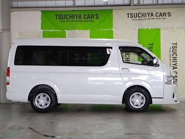 TOYOTA HIACE wagon 2024