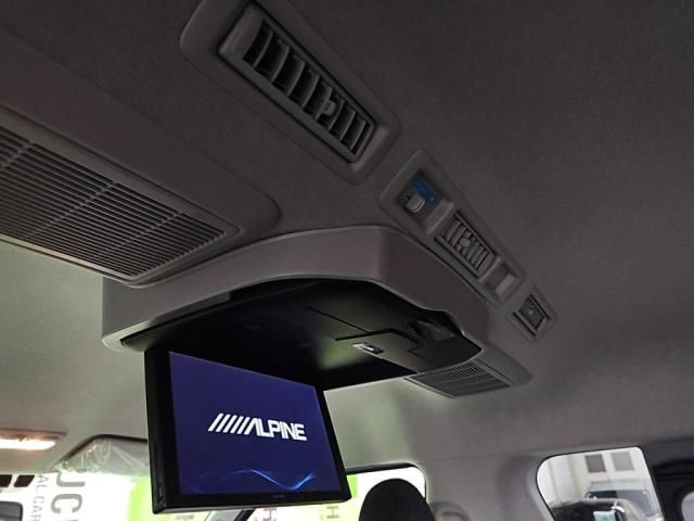 TOYOTA HIACE wagon 2024