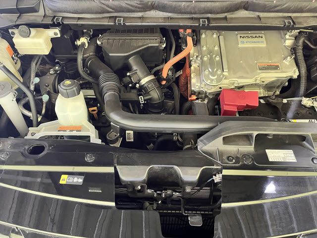 NISSAN SERENA  WG 2022