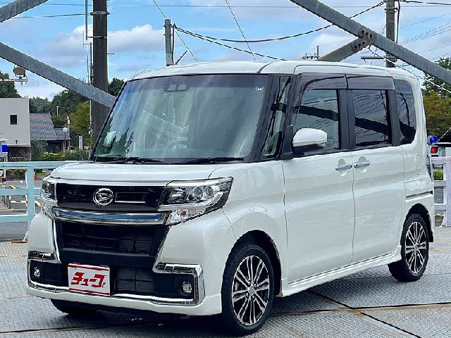 DAIHATSU TANTO CUSTOM 2018