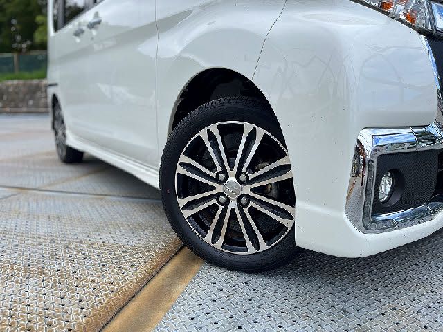 DAIHATSU TANTO CUSTOM 2018