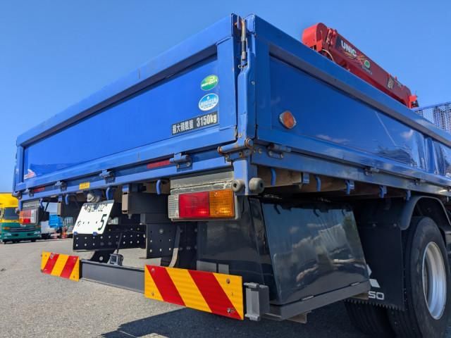 MITSUBISHI CANTER 2018