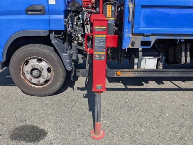 MITSUBISHI CANTER 2018