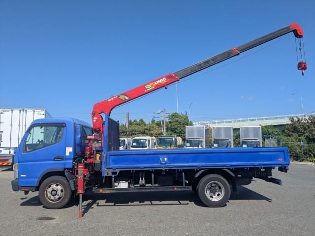 MITSUBISHI CANTER 2018