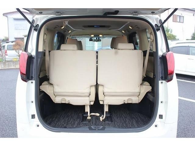 TOYOTA ALPHARD hybrid 4WD 2015