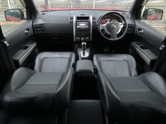 NISSAN X-TRAIL 4WD 2012