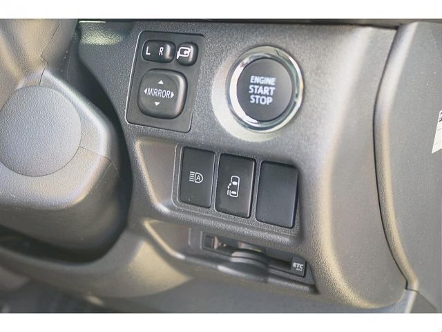 TOYOTA HIACE wagon 2021